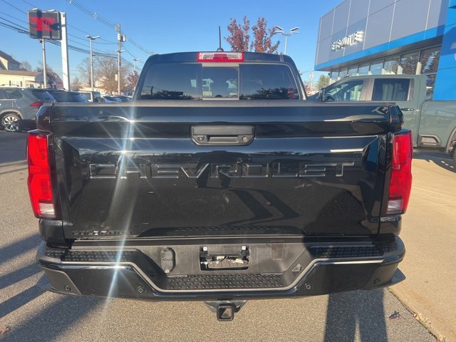 2023 Chevrolet Colorado Z71 photo 4