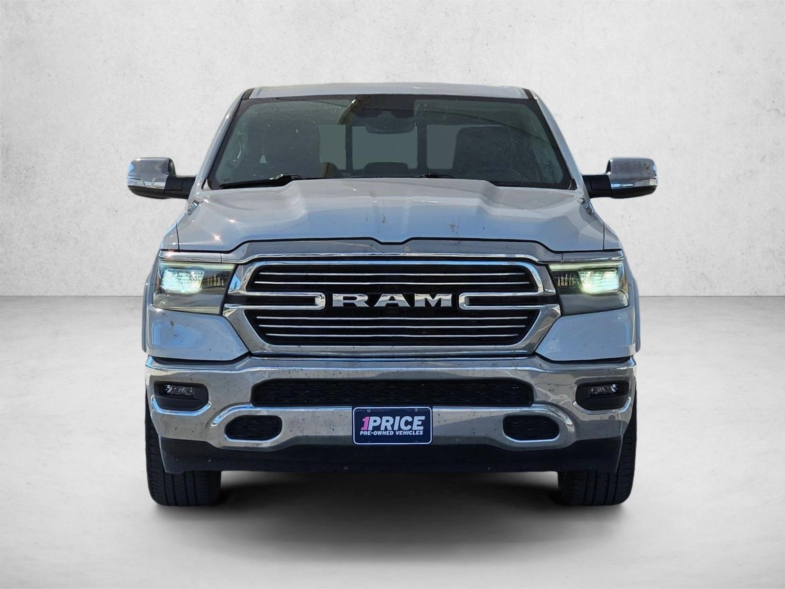 2022 Ram 1500 Laramie photo 2