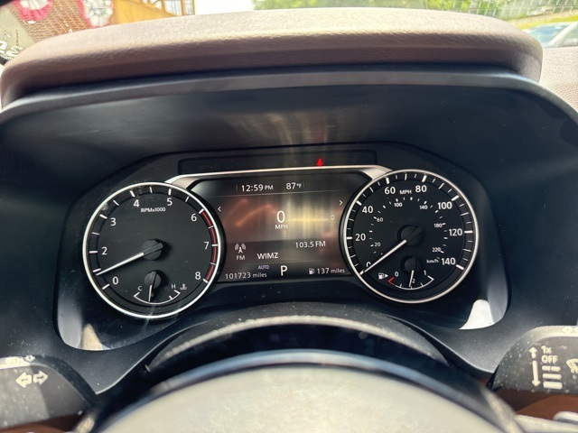 2021 Nissan Rogue SV photo 25