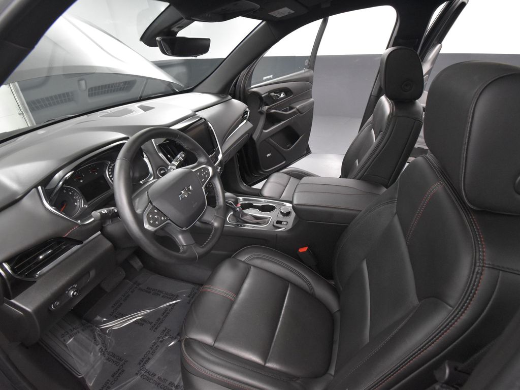 2023 Chevrolet Traverse RS photo 17