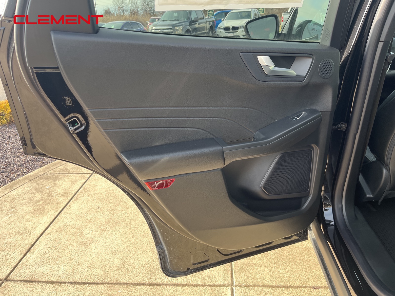 2024 Ford Escape Premium photo 33