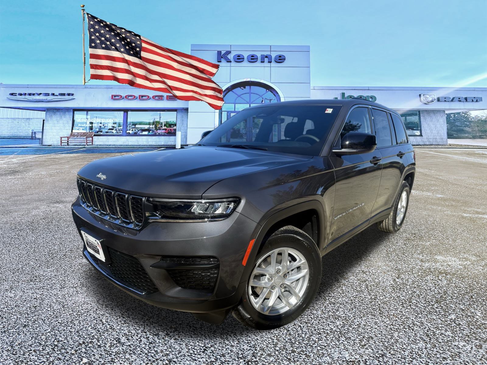 2025 Jeep Grand Cherokee Laredo's photo