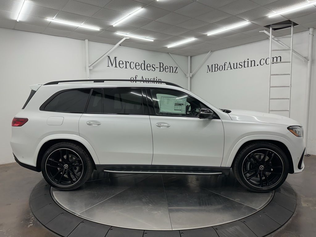 2026 Mercedes Benz GLS 580 4MATIC photo 7