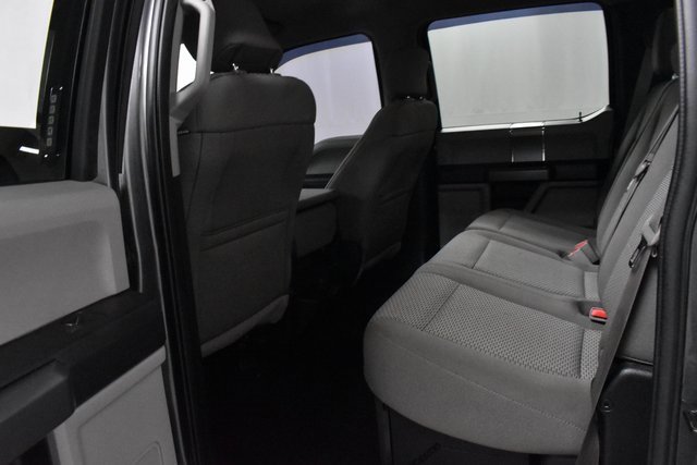 2017 Ford F-250 XLT photo 12