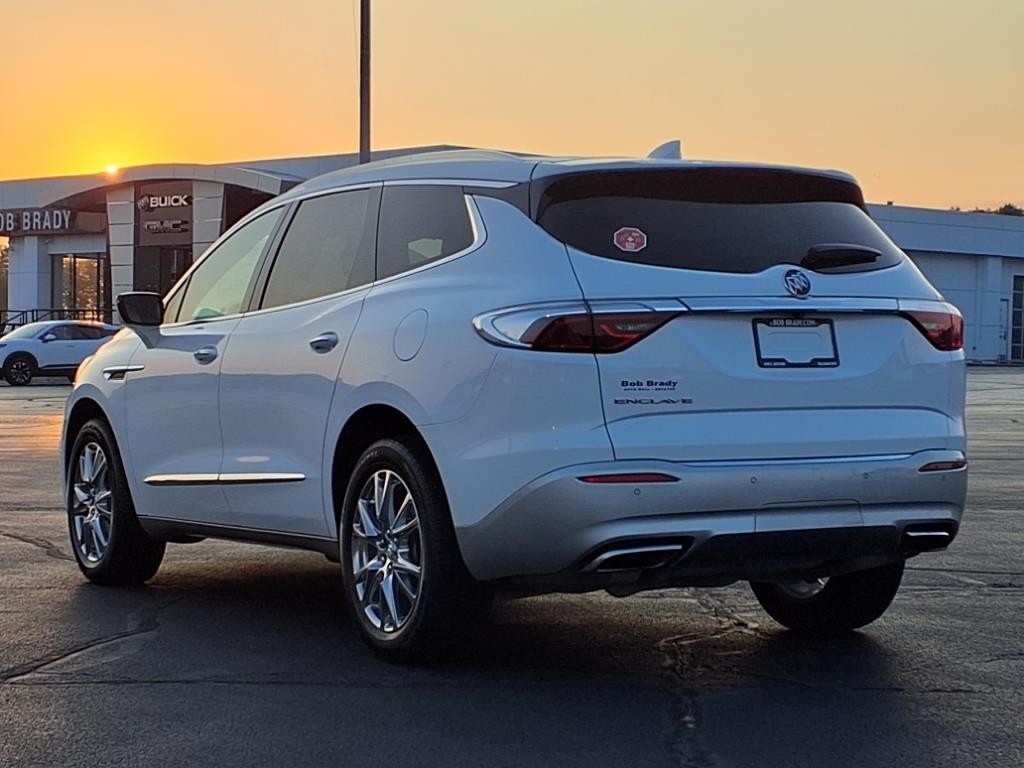 2023 Buick Enclave Essence photo 12