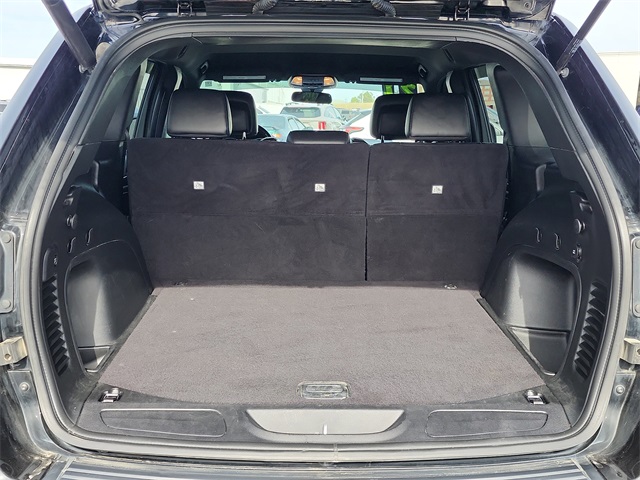 2021 Jeep Grand Cherokee Laredo X photo 4