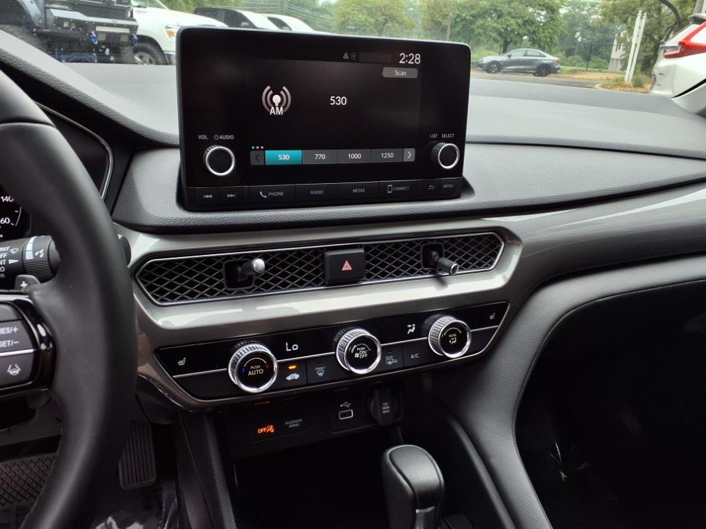2023 Acura Integra Base photo 9