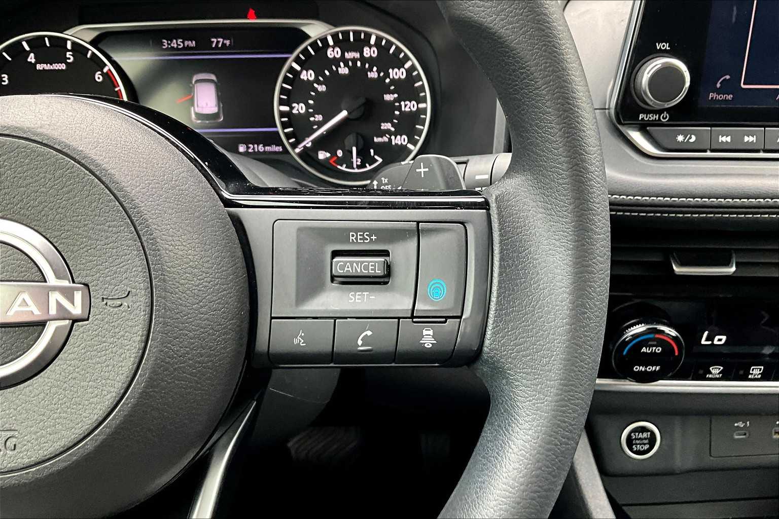 2022 Nissan Rogue SV photo 20