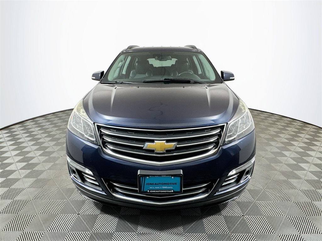 2016 Chevrolet Traverse LTZ photo 3