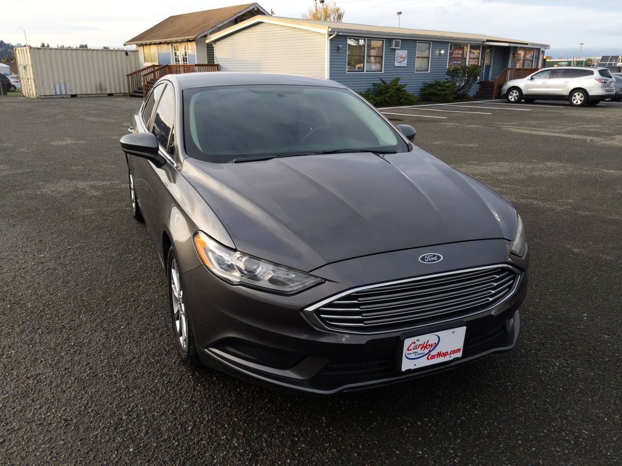 2017 Ford Fusion SE's photo