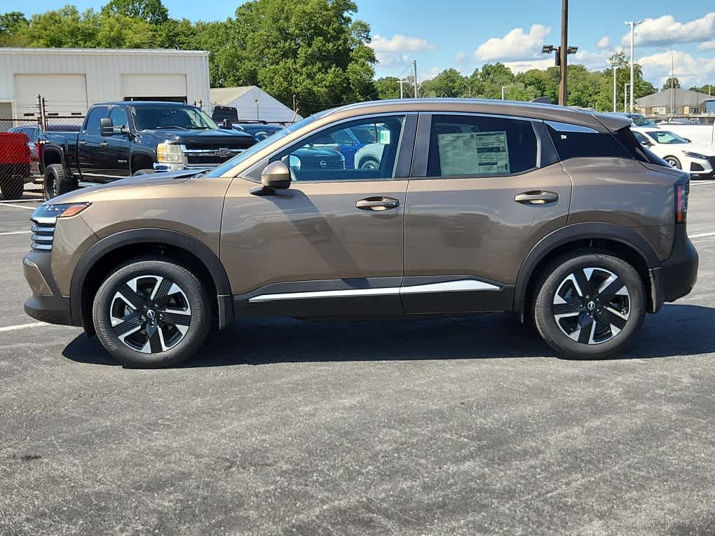 2025 Nissan Kicks SV photo 4