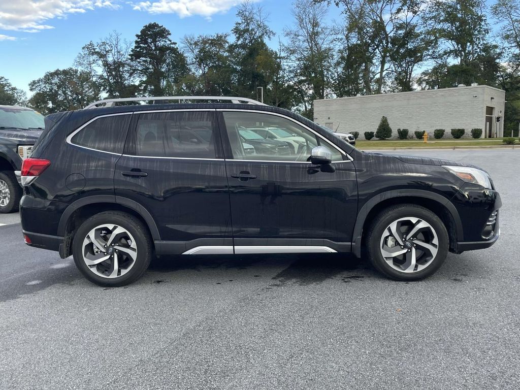 2024 Subaru Forester Touring photo 26