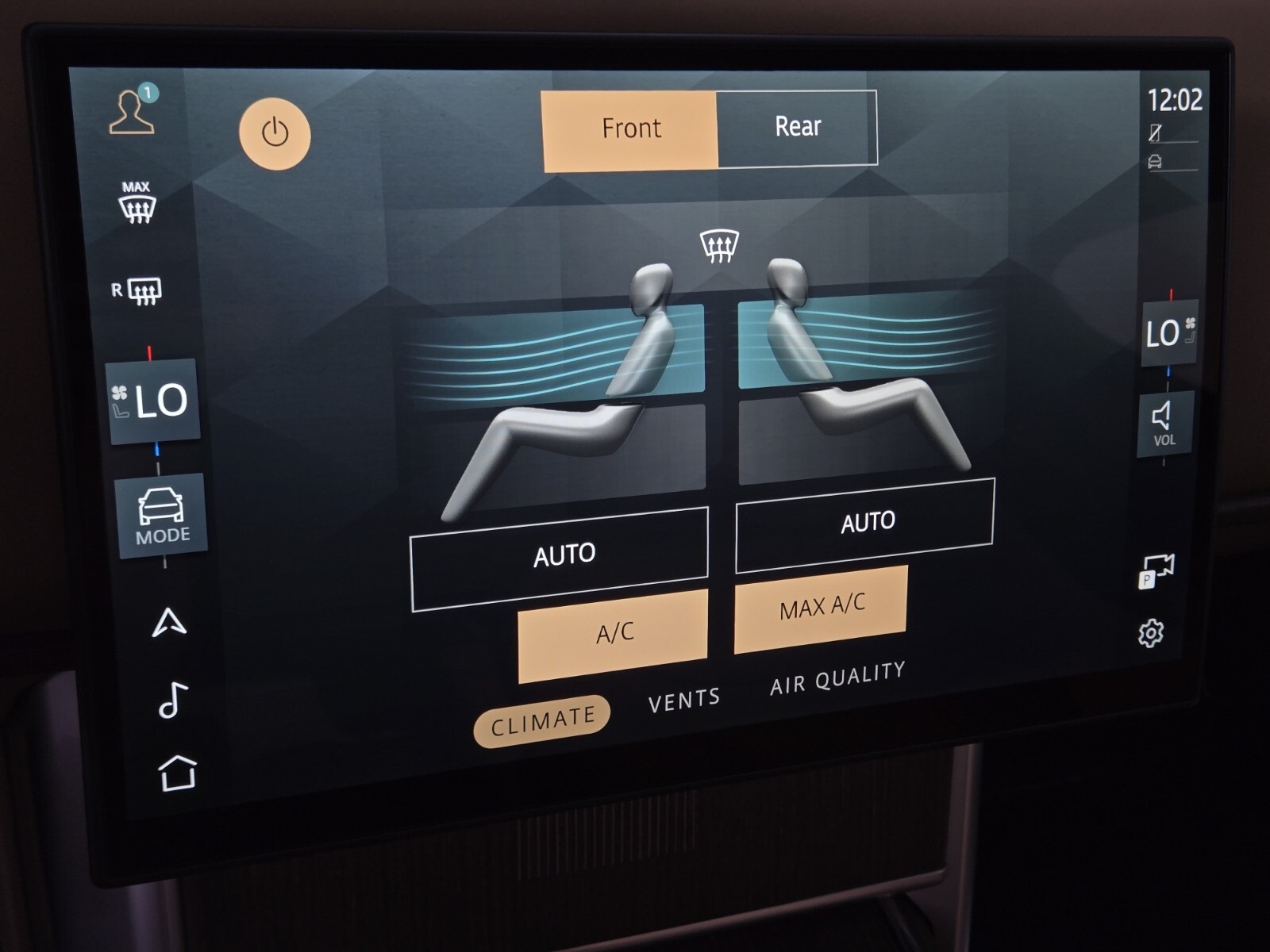 2025 Land Rover Range Rover Autobiography photo 25