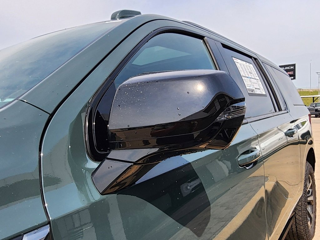 2026 Gmc Yukon XL AT4 photo 12