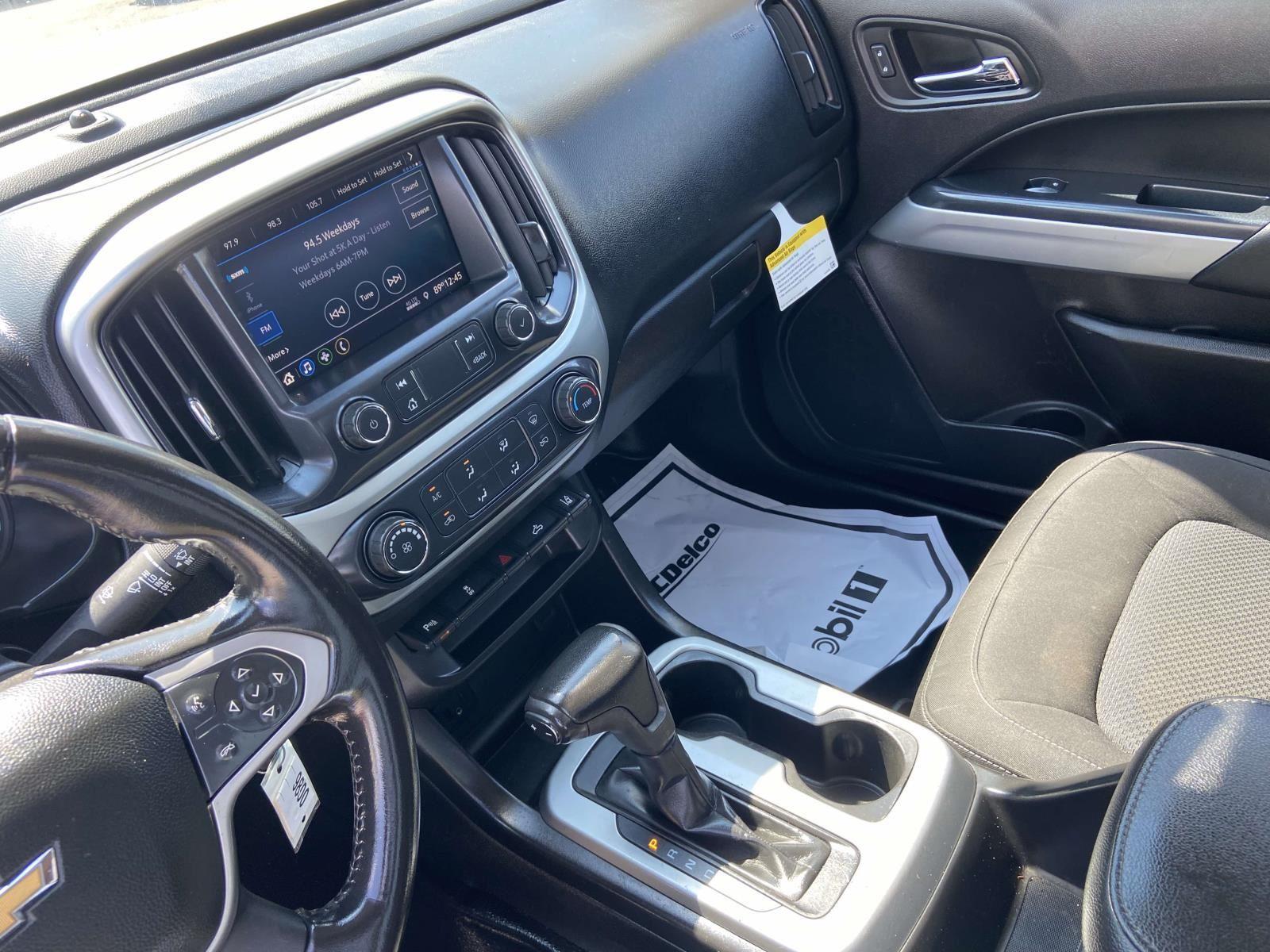 2021 Chevrolet Colorado LT photo 11