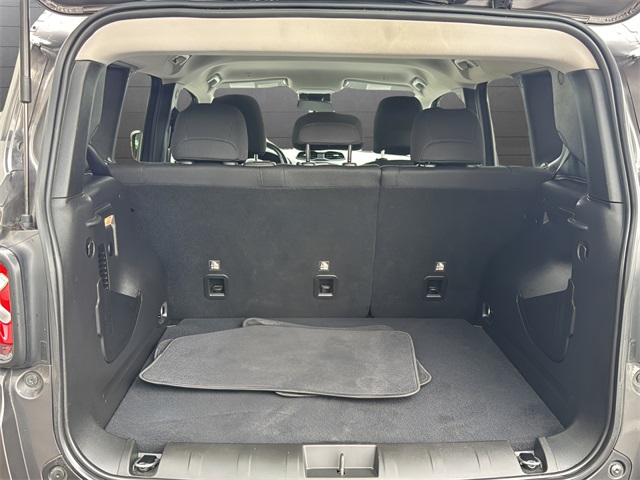 2020 Jeep Renegade Altitude photo 15