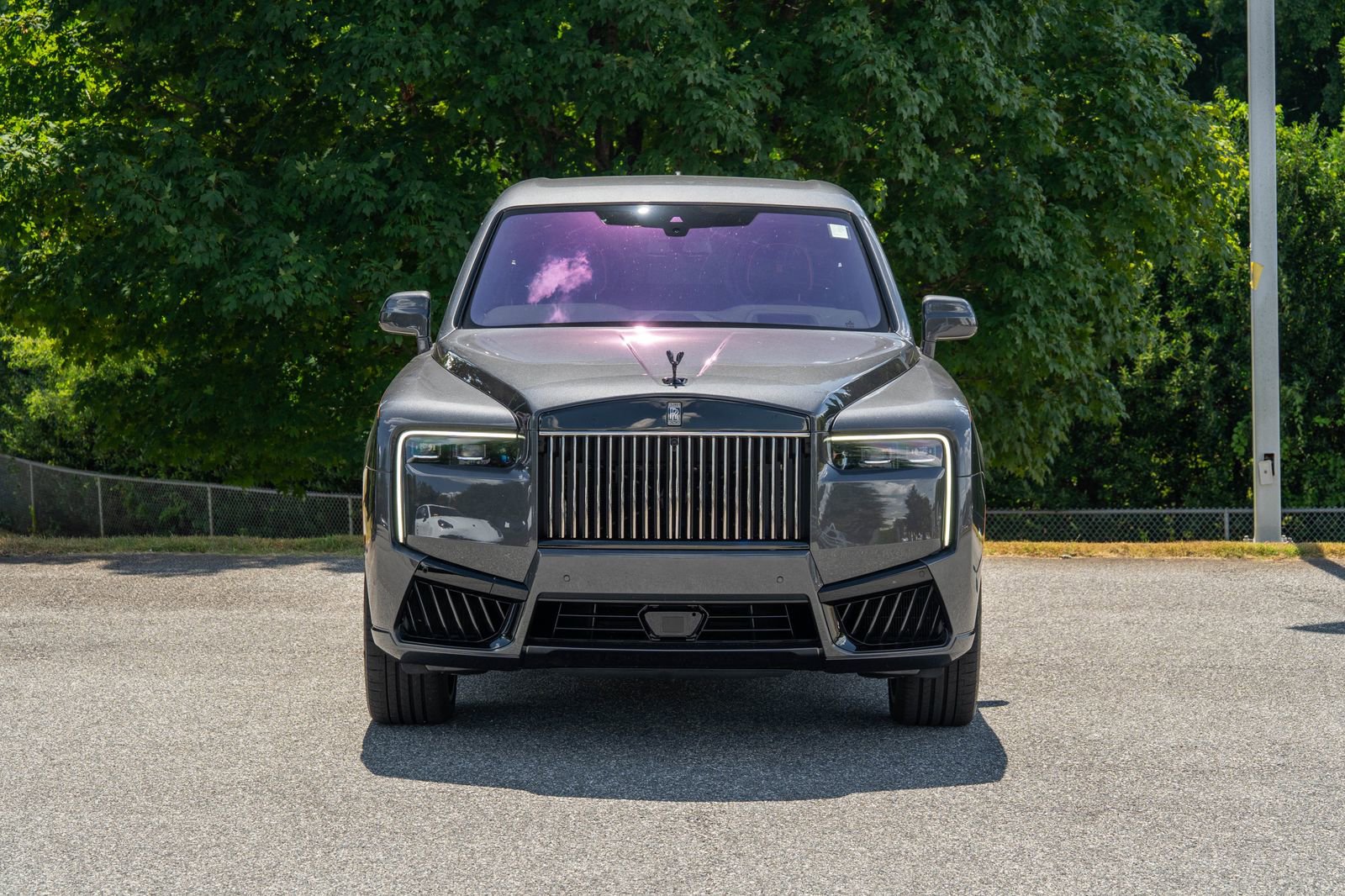 2025 Rolls Royce Cullinan Black Badge photo 2