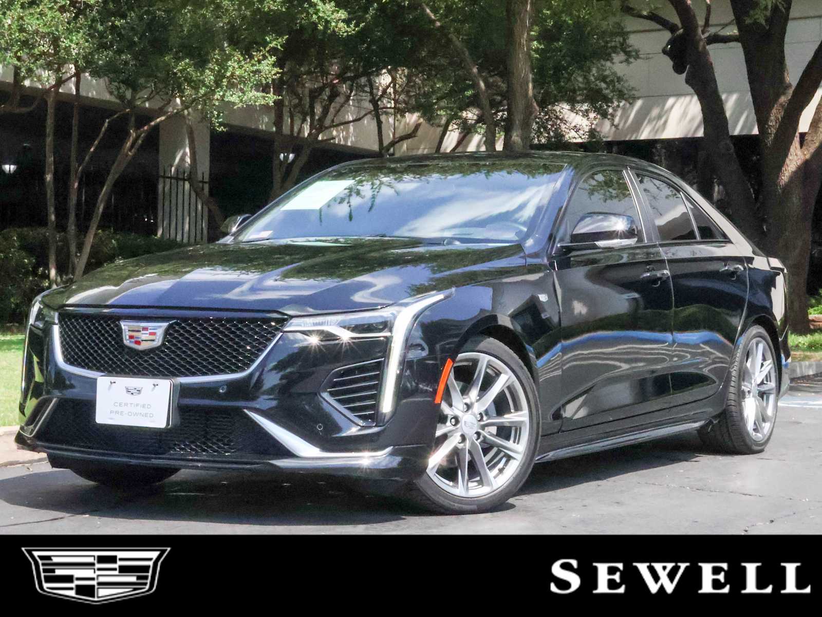2022 Cadillac CT4