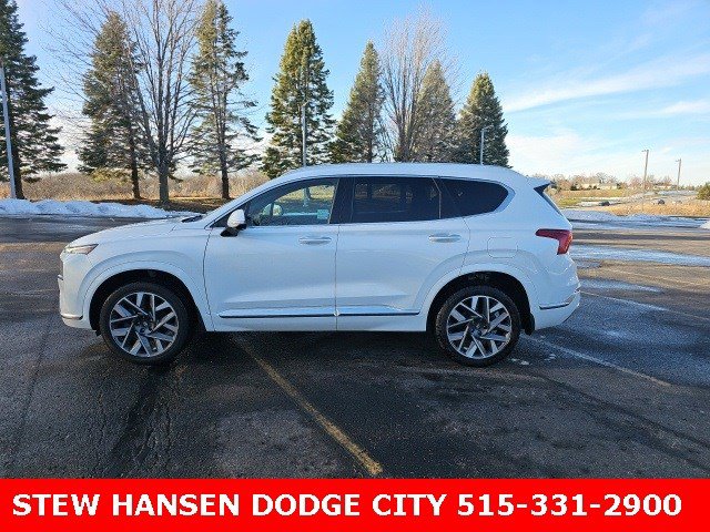 2022 Hyundai Santa Fe Calligraphy's photo