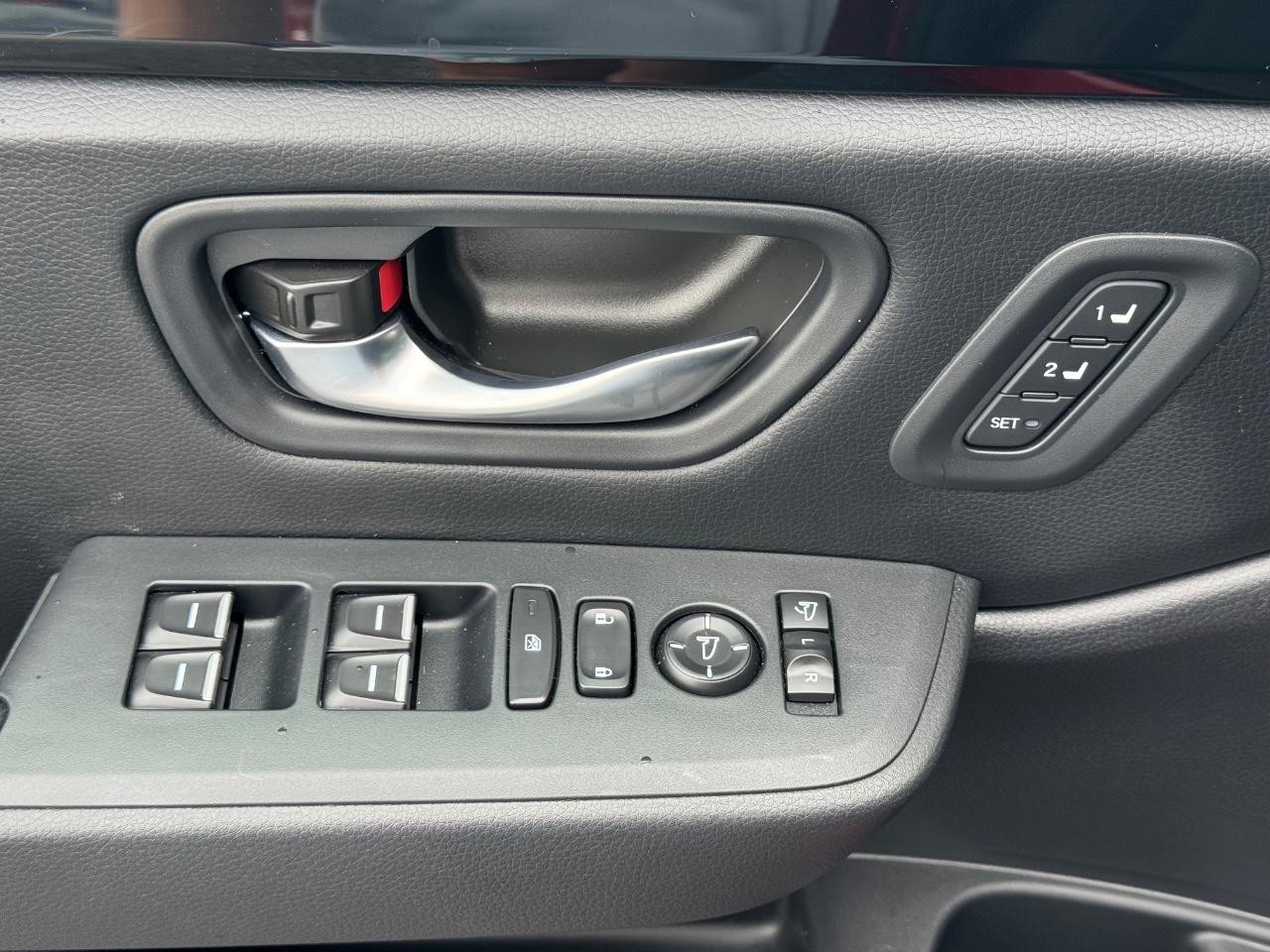 2025 Honda Pilot TrailSport photo 23