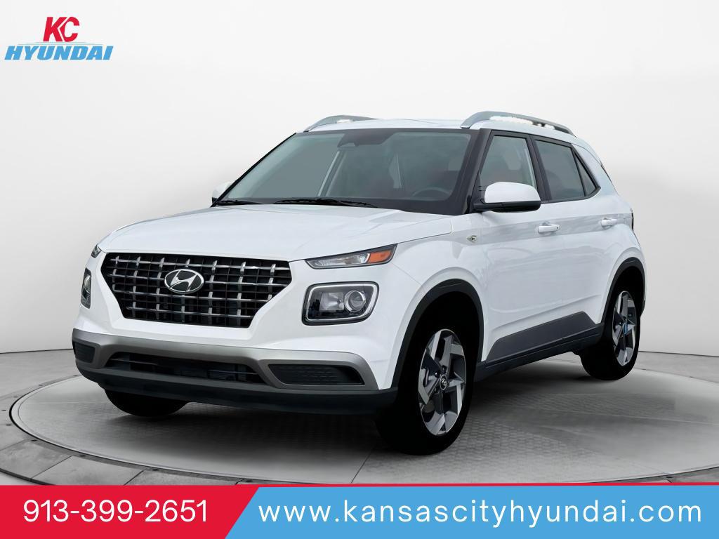 2026 Hyundai Venue SEL's photo