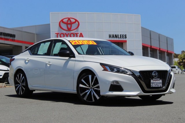 2022 Nissan Altima 2.5 SR