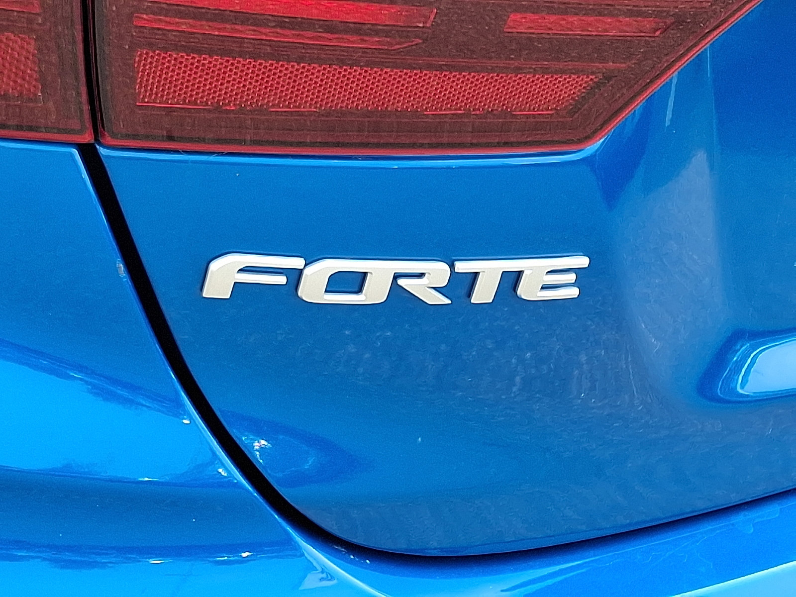 2022 Kia Forte GT-Line photo 30
