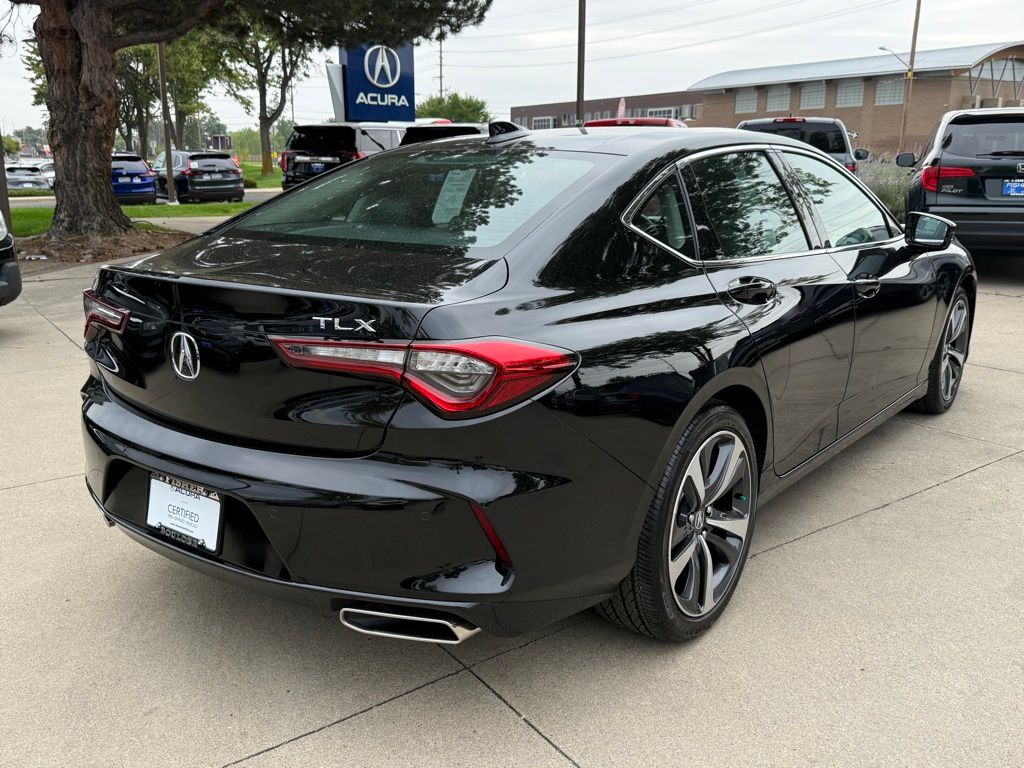 2025 Acura TLX Technology photo 4