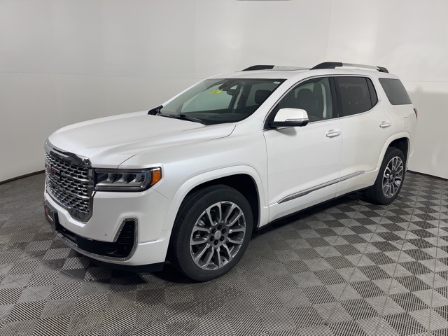 2021 Gmc Acadia Denali photo 3