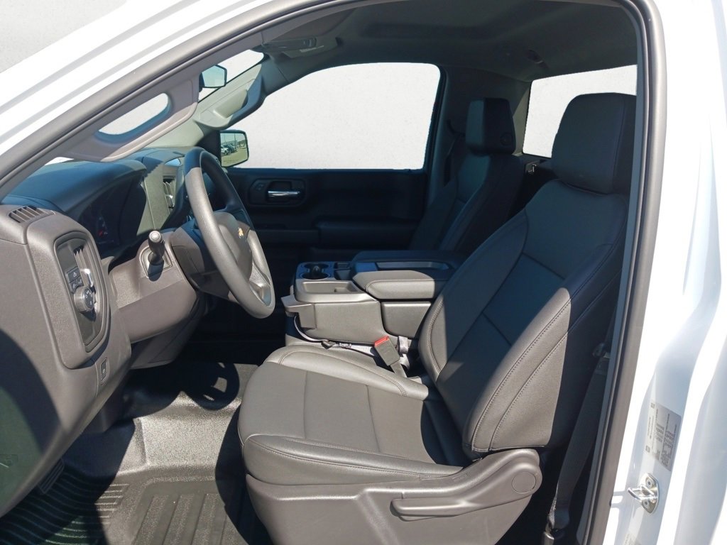2024 Chevrolet Silverado 1500 photo 12