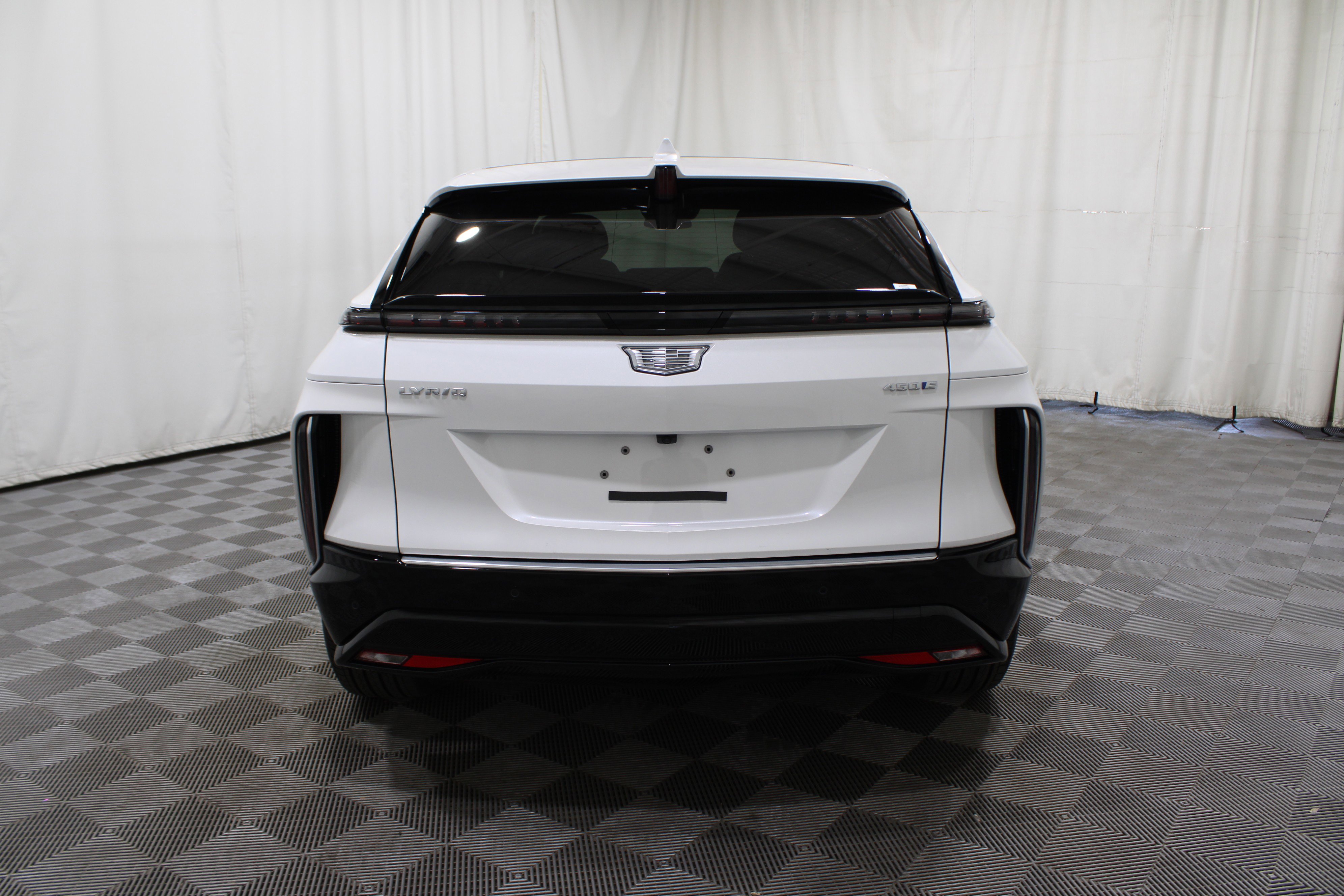 2025 Cadillac Lyriq Luxury photo 22
