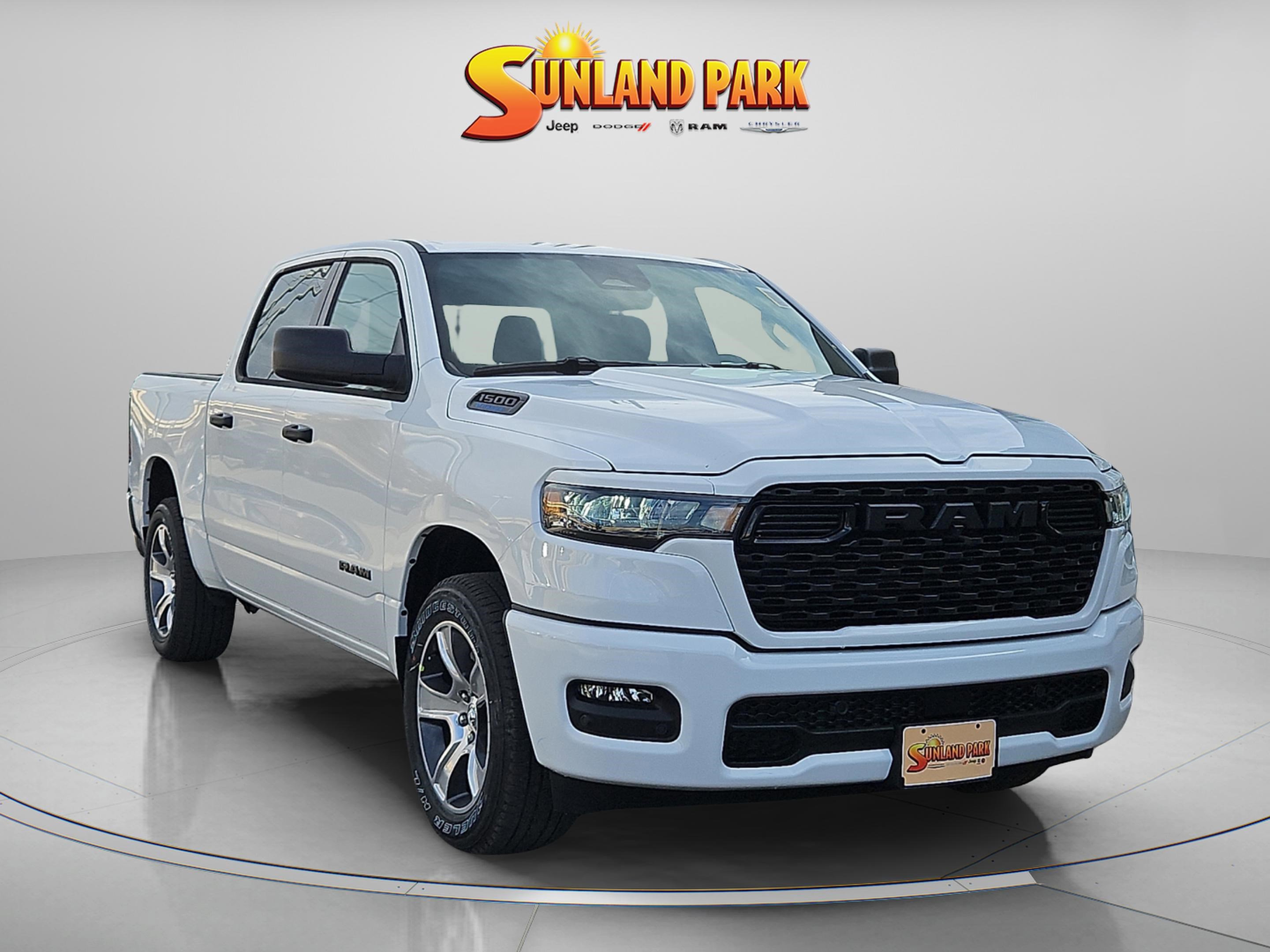 2025 RAM Ram 1500 Pickup Tradesman's photo