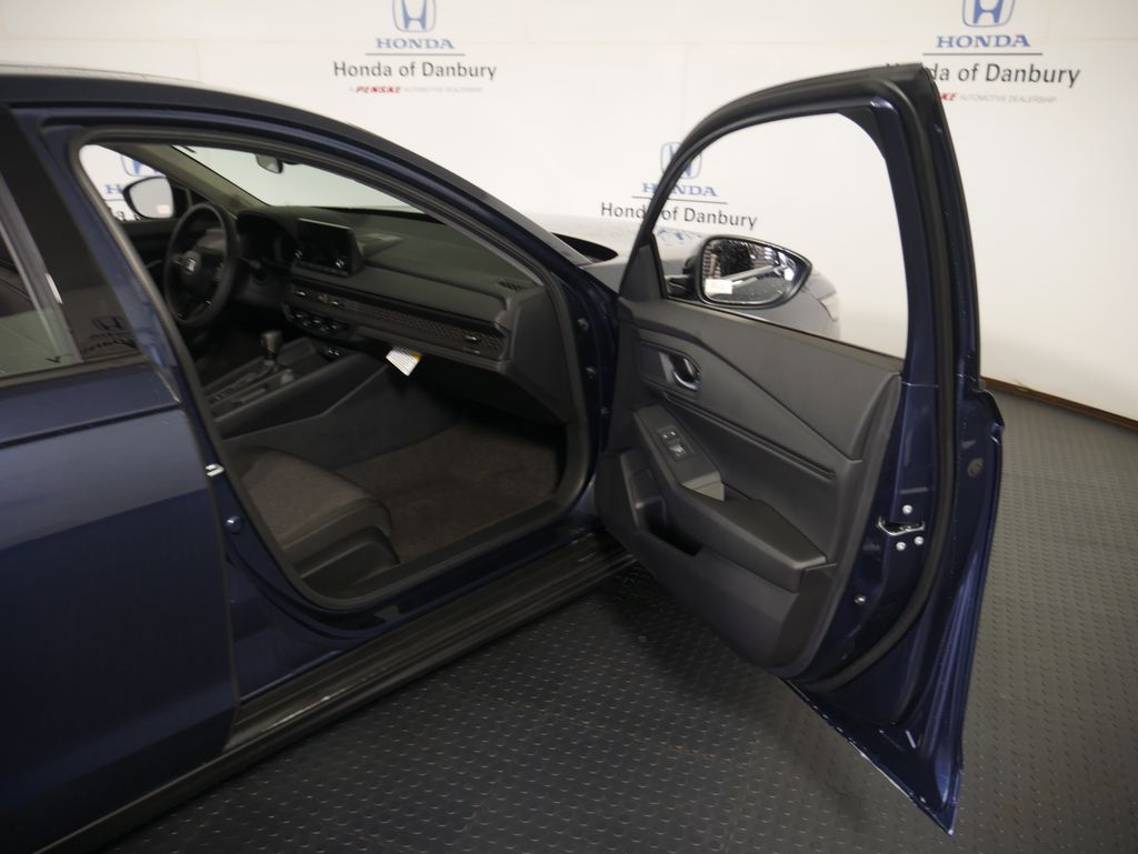 2025 Honda Accord 1.5T SE photo 7