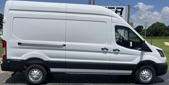 2025 Ford Transit Van Base's photo
