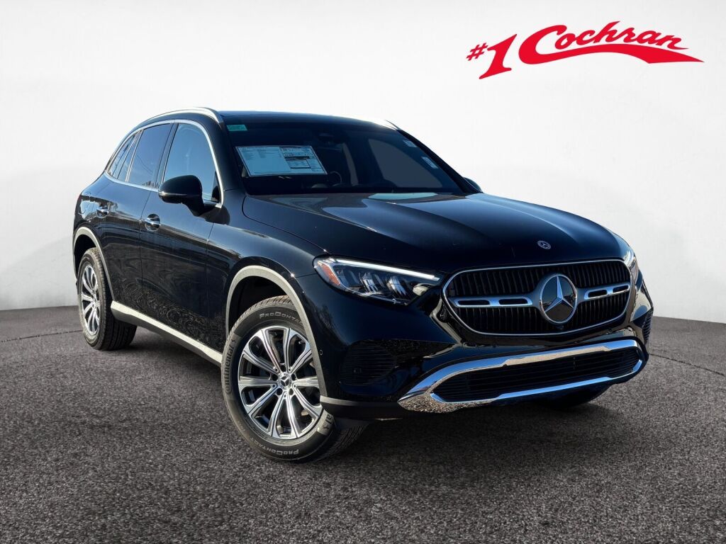 2026 Mercedes-Benz GLC Base's photo