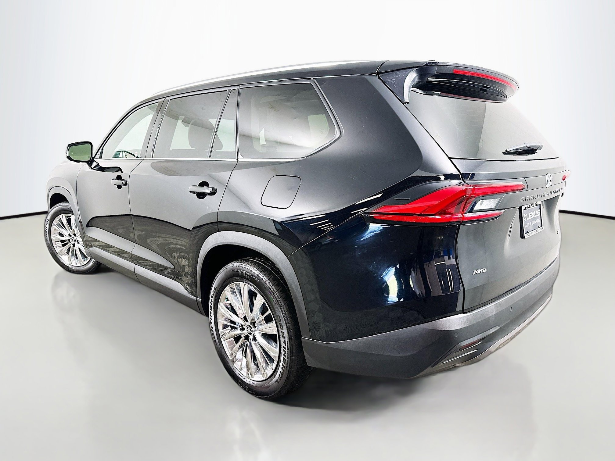 2024 Toyota Grand Highlander Platinum photo 4