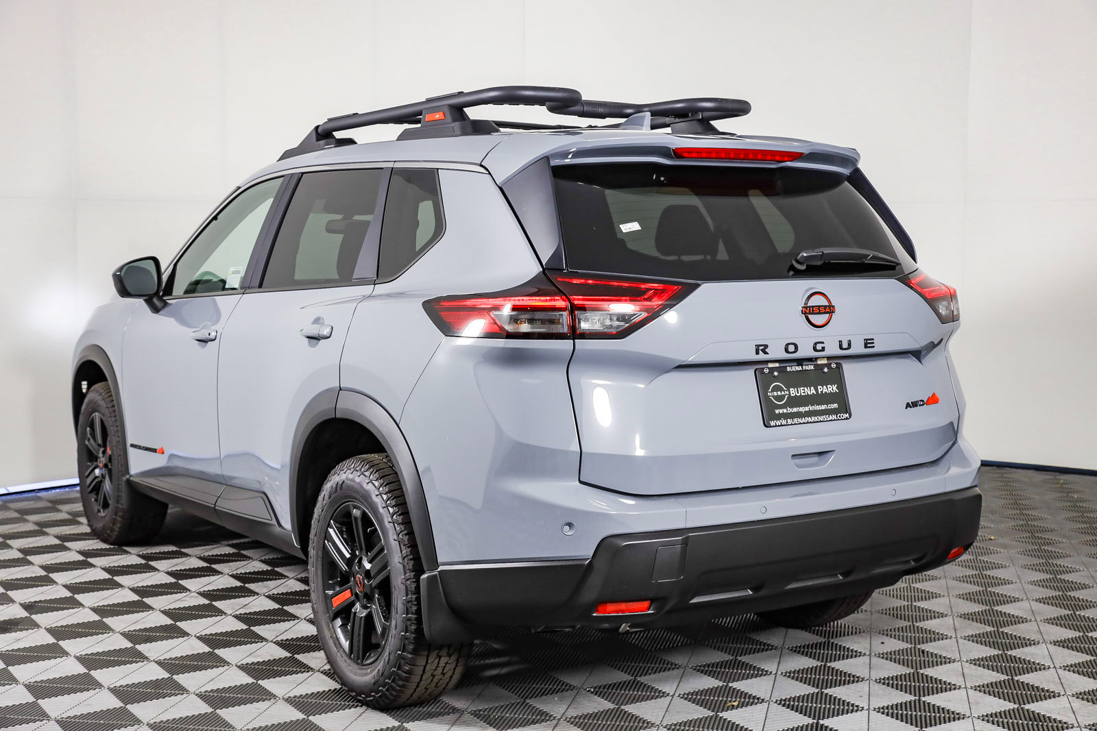 2025 Nissan Rogue AWD photo 3
