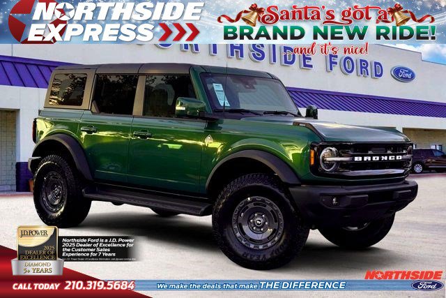 2025 Ford Bronco 4-Door Outer Banks's photo