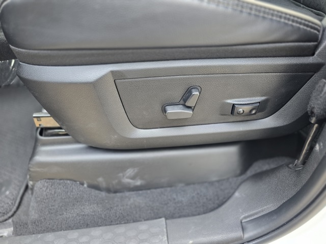 2024 Ram 2500 Laramie photo 16