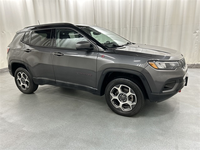 2022 Jeep Compass Trailhawk's photo