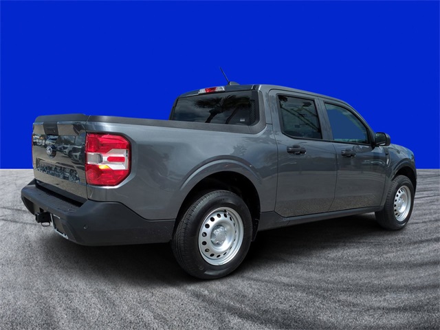 2025 Ford Maverick XL photo 2