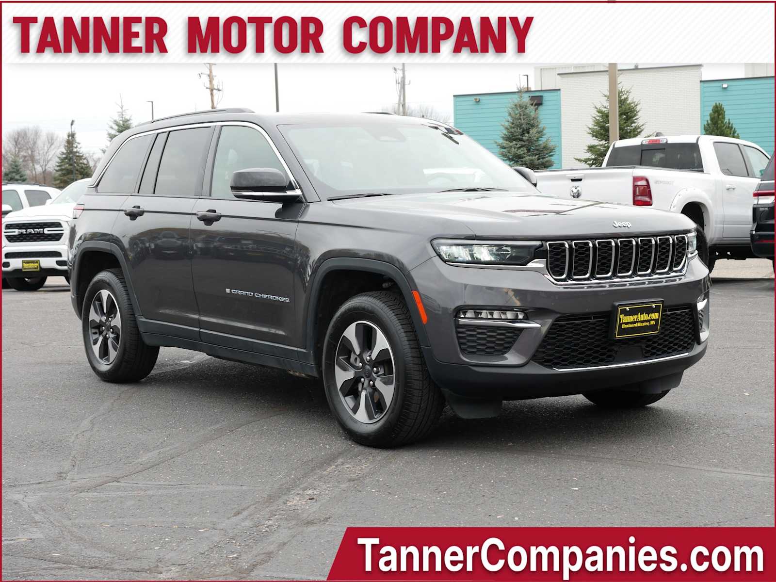 2024 Jeep Grand Cherokee 4xe's photo