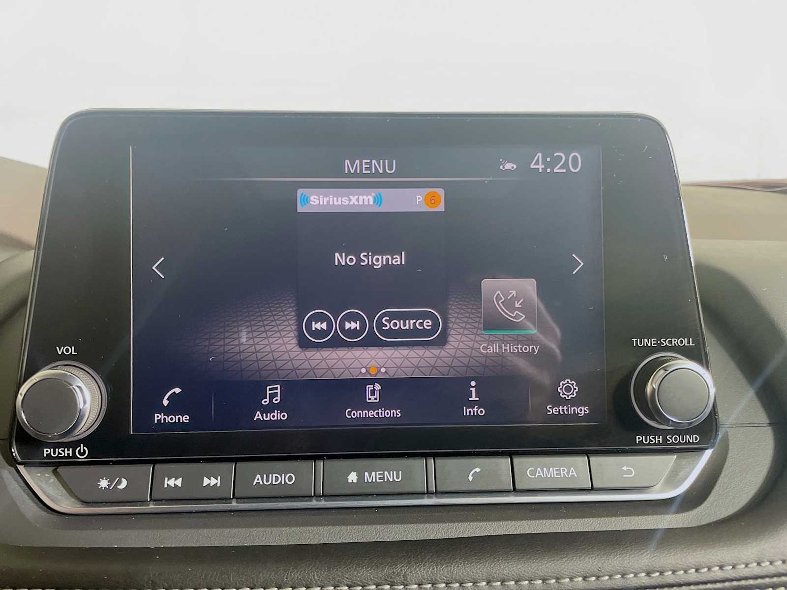 2022 Nissan Rogue SV photo 12