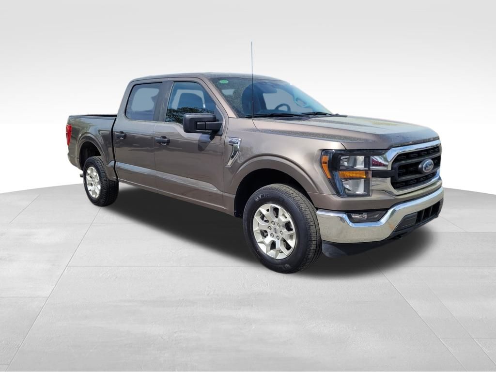 2023 Ford F-150 XLT photo 8