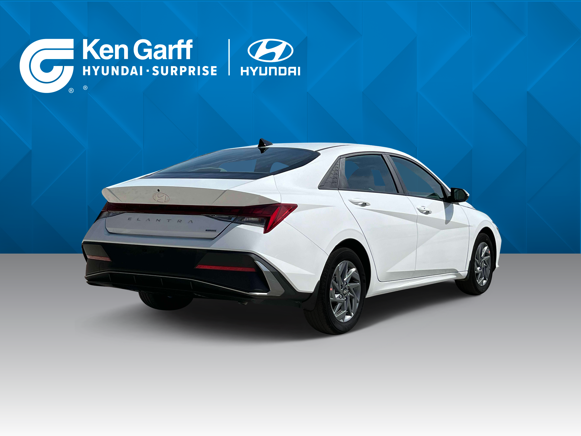 2025 Hyundai Elantra Hybrid photo 4