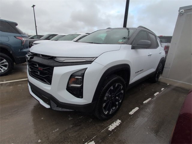 2026 Chevrolet Equinox RS photo 4