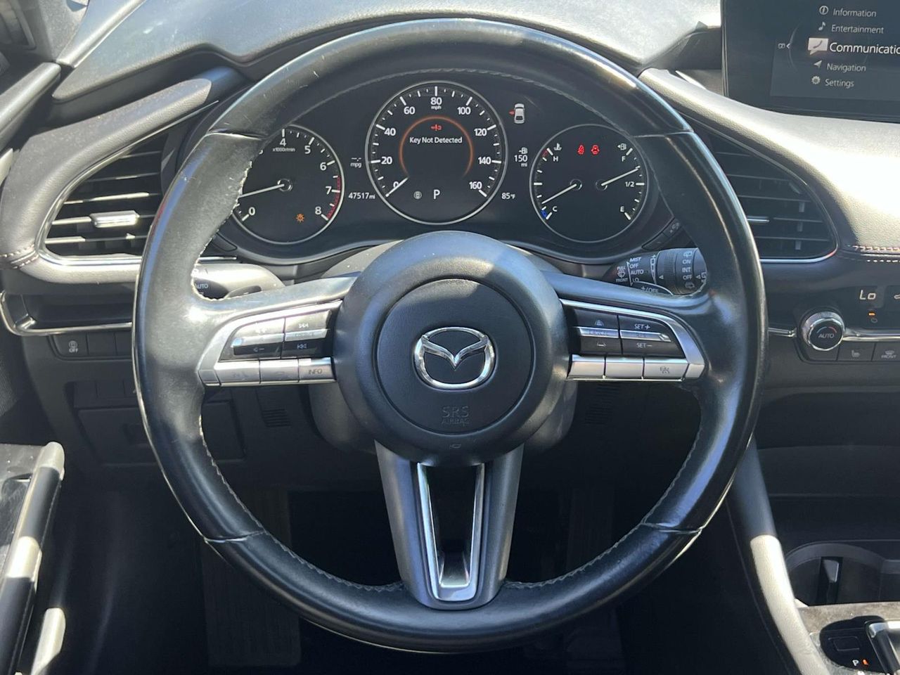 2022 Mazda Mazda3 Hatchback Premium photo 11
