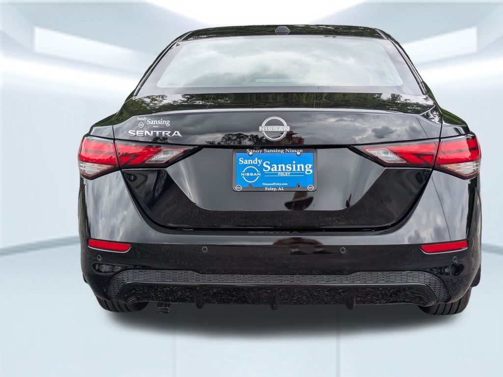 2025 Nissan Sentra SV photo 3