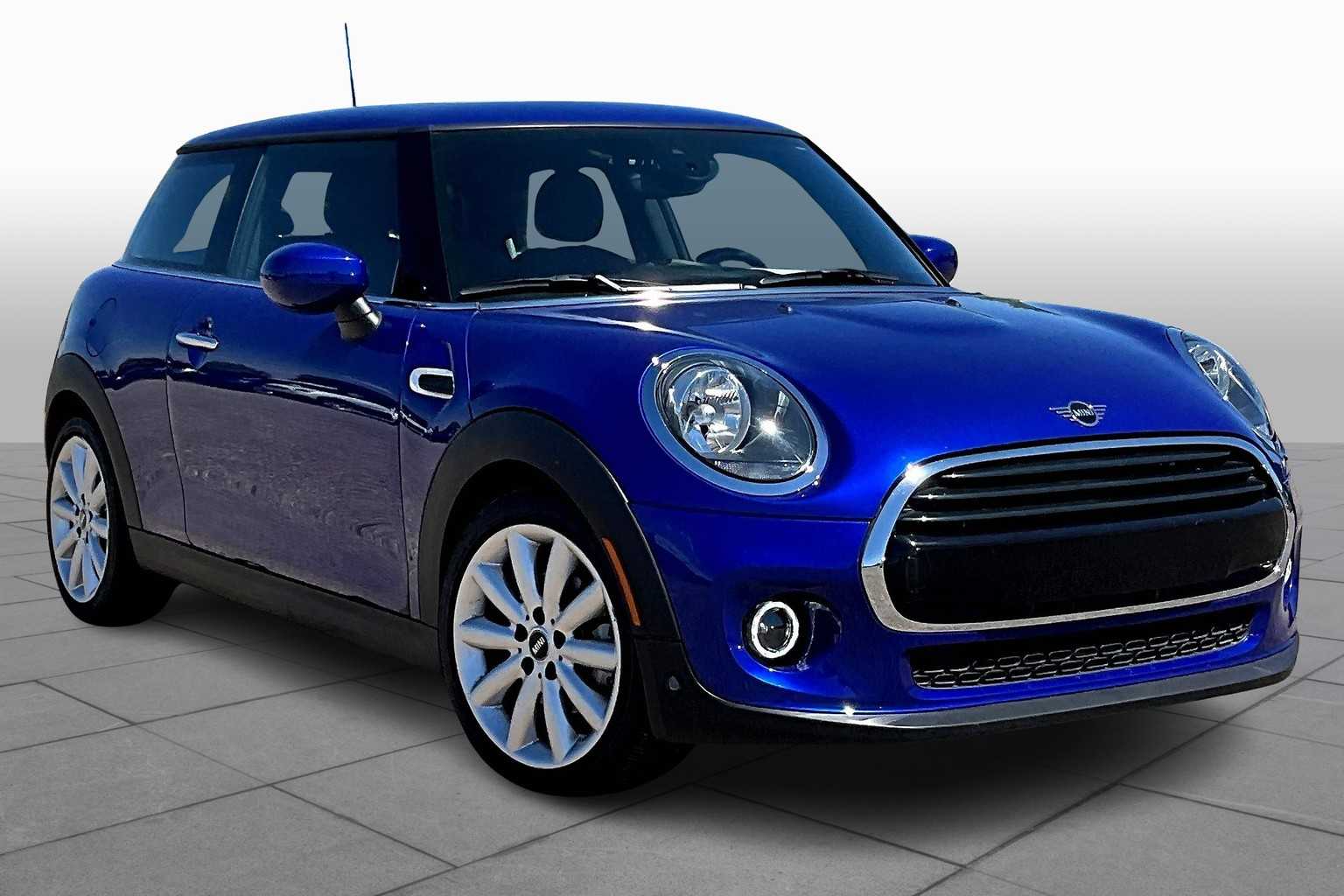 2021 Mini Cooper 2 Door Hardtop photo 2