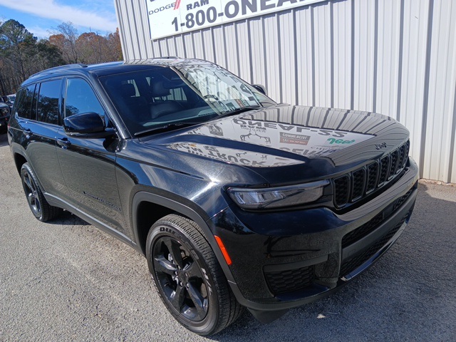 2023 Jeep Grand Cherokee L Altitude's photo